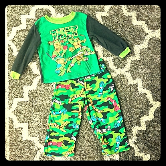 TMNT Teenage Mutant Ninja Turtles Pajama Pj Set Top Bottom Size 2t 3t 4t Boys